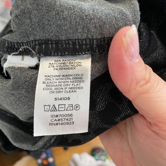 Loft Black and Gray Muted Leopard Print Ponte Leggings Jeggings High Waist XSP - Picture 10 of 10